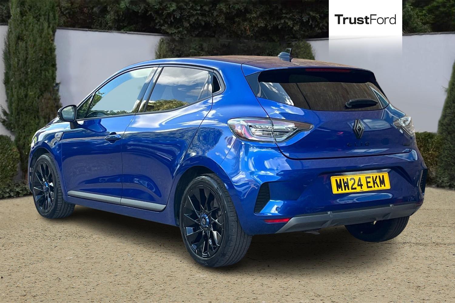 Renault Clio Photo 1