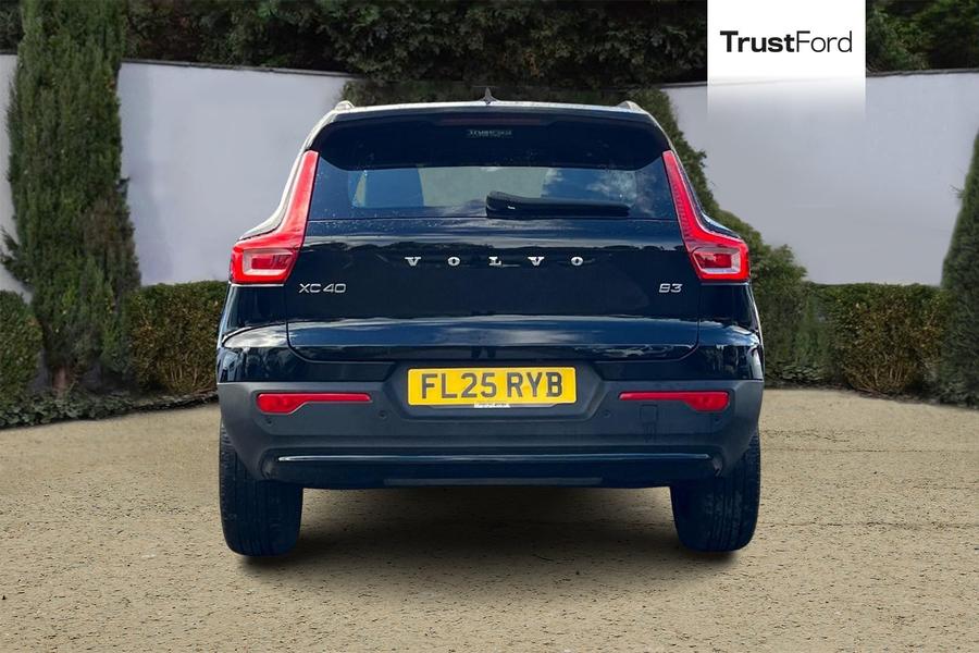Volvo XC40 Photo autoimg-c4eecaaa583217c9e7d8442f422425ccf3f28c80.jpg