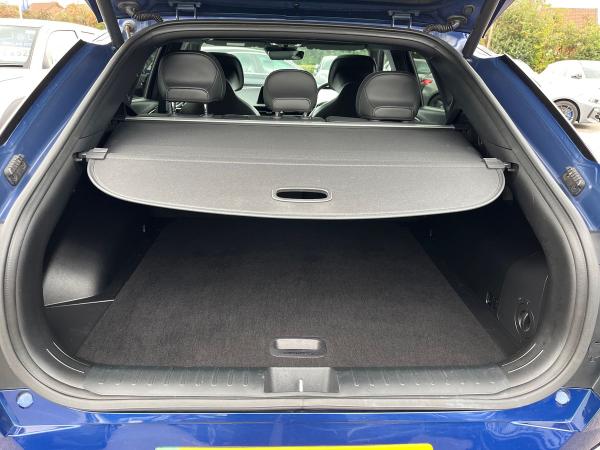 Kia EV6 Photo autoimg-c4f0047a72484a90d9b4b62b6b97c9e3fbd57d04.jpg