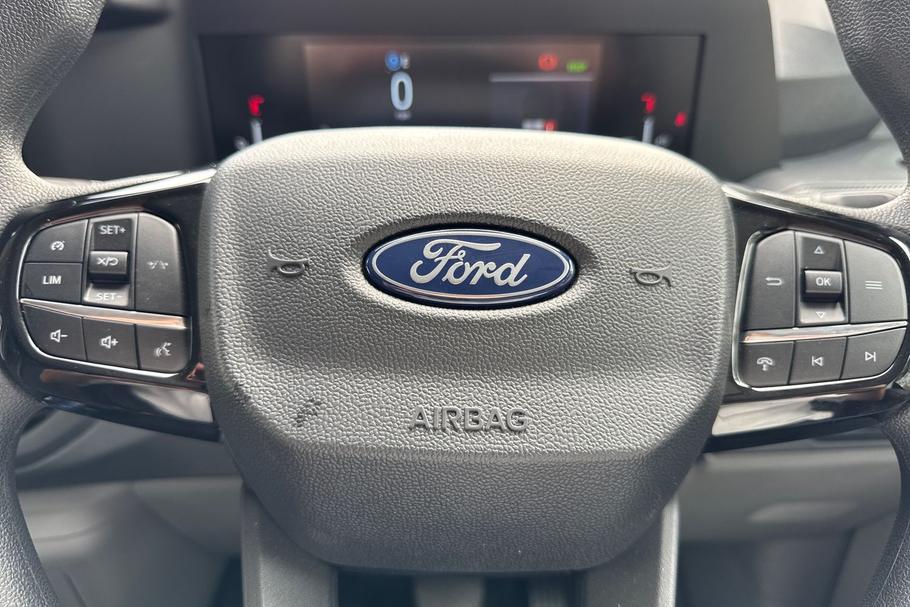 Used Ford E-TRANSIT CUSTOM MJ25VBU 30