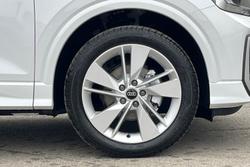 AUDI Q2 Photo 5