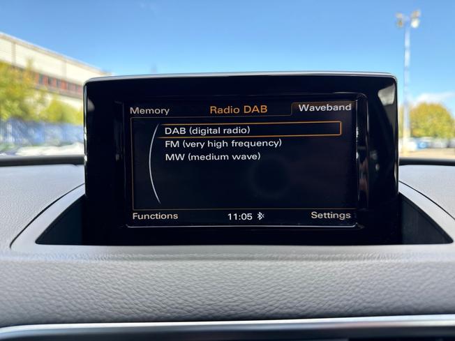 Audi Q3 Photo 35