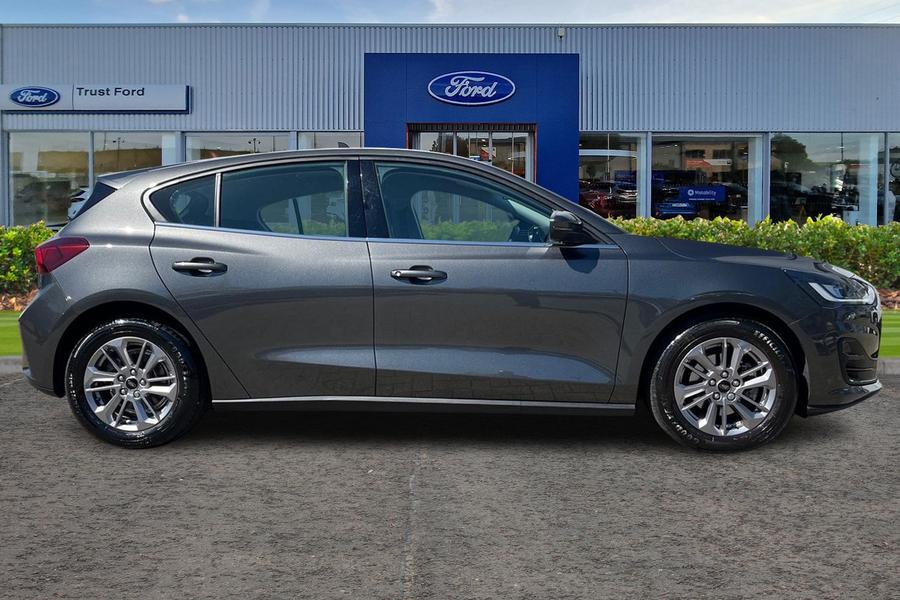 Ford Focus Photo autoimg-c4fe1532d1b7e39e633660a81b8f0c53c1abdc03.jpg