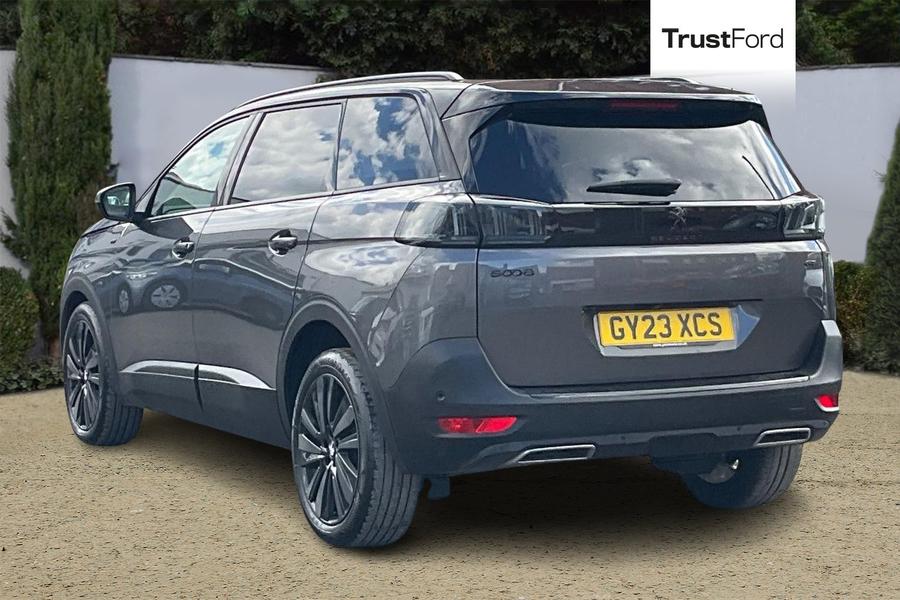Peugeot 5008 Photo autoimg-c502a7c6b382dc89553e5b19b16710329fb13fd9.jpg