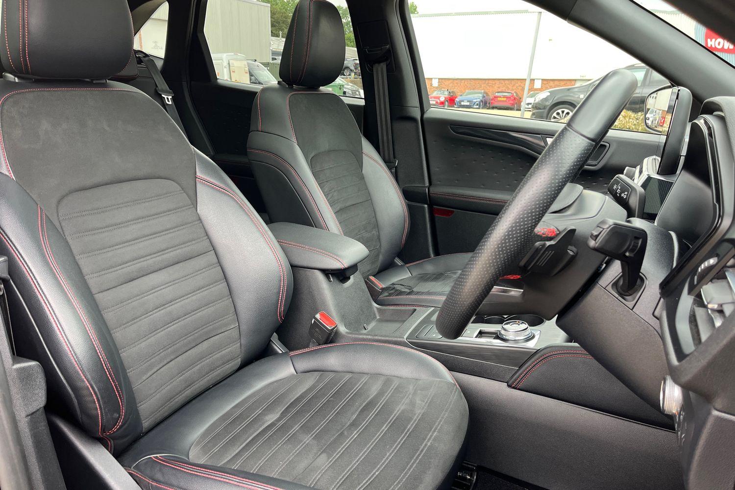 Ford Kuga Photo 16