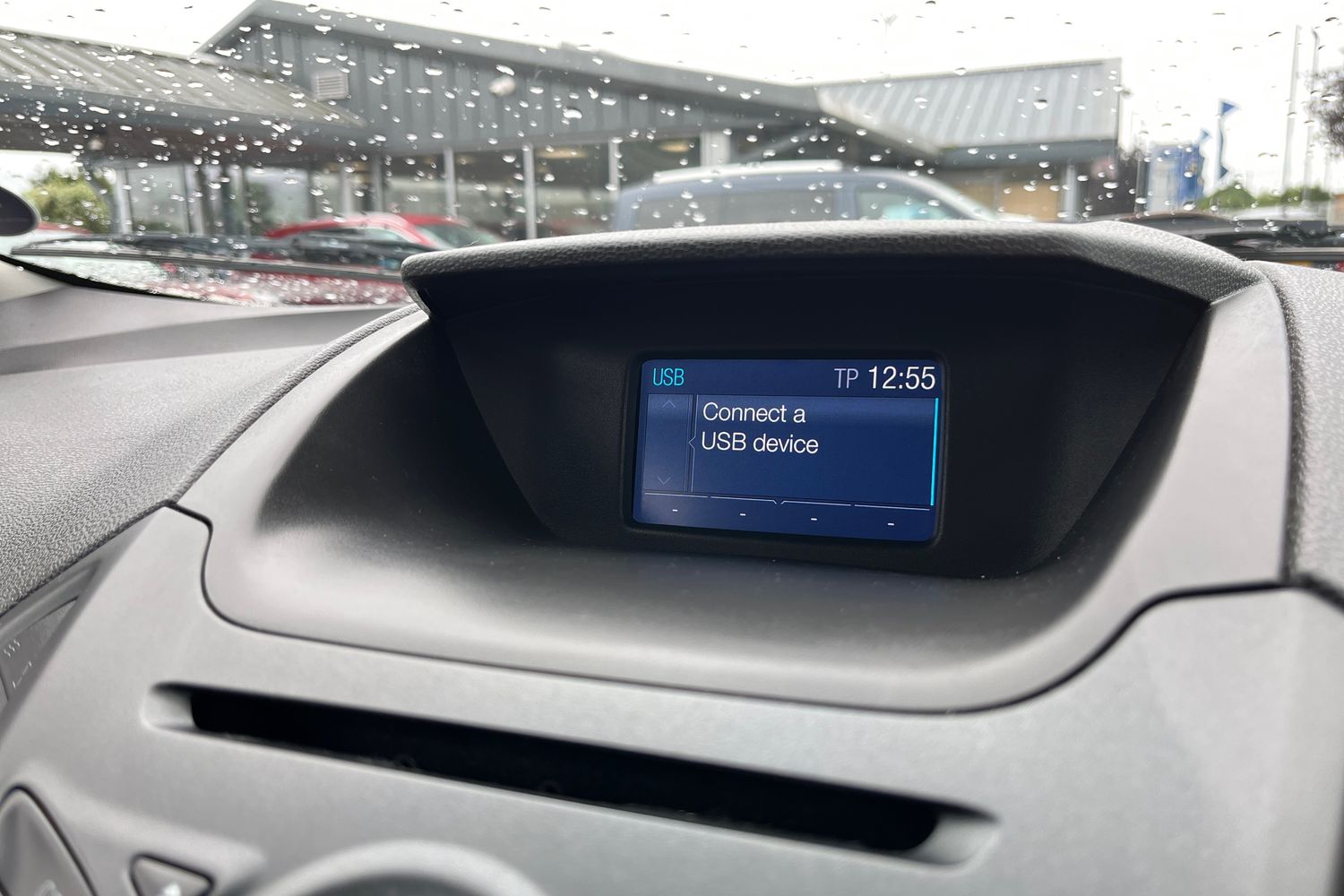 Ford EcoSport Photo 26