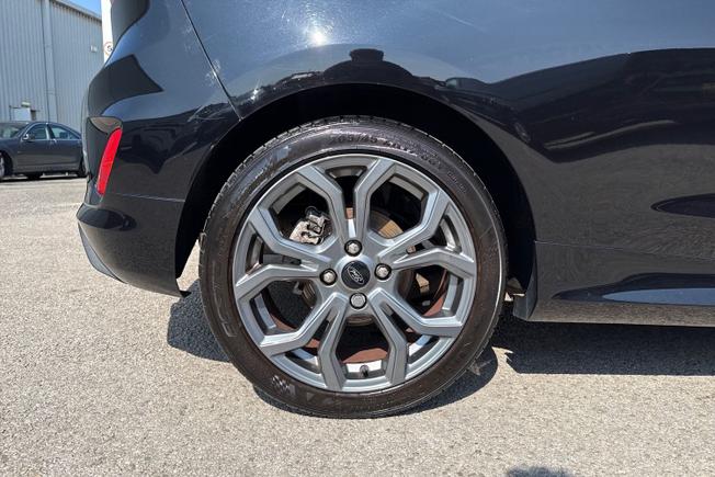 FORD Fiesta Photo 21
