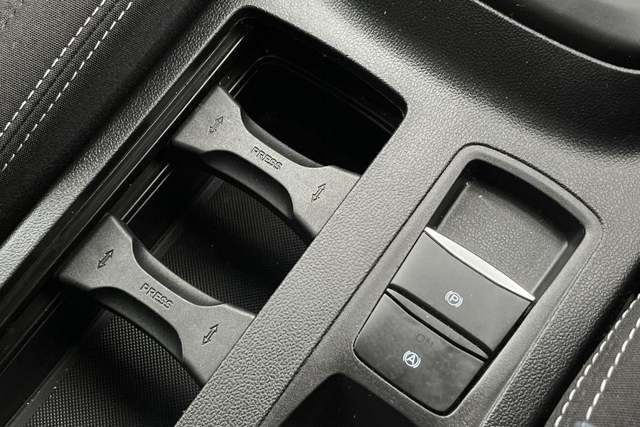 Ford FOCUS Photo autoimg-c511451e413bcb90e1e335f450bc46af9169d32f.jpg
