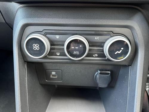 Dacia SANDERO STEPWAY Photo autoimg-c512cf4a1a96df2cfbe8f372ada8f80efebe6feb.jpg
