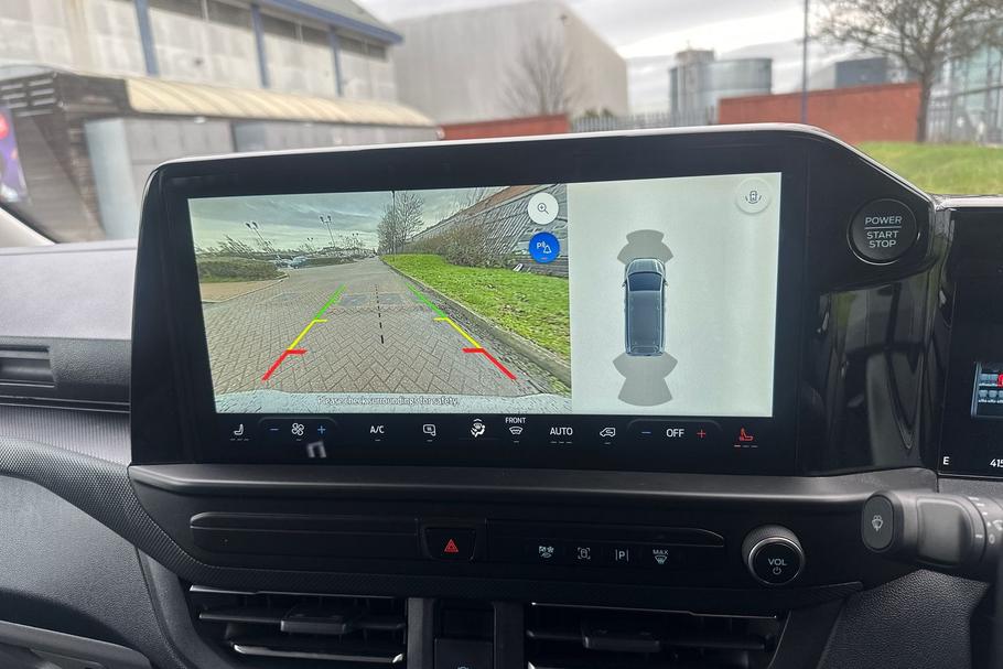 Used Ford TRANSIT CUSTOM 8