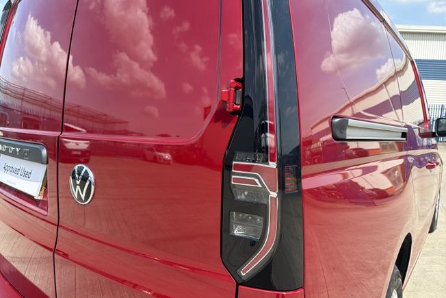 VOLKSWAGEN Caddy Maxi Photo 18