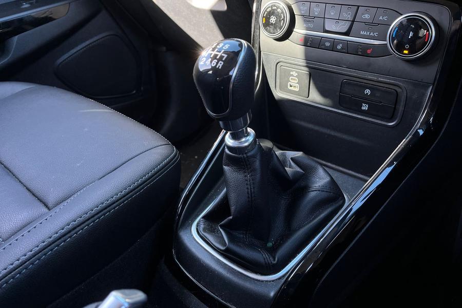 Ford EcoSport Photo autoimg-c5177b2843df5b77347fe78cf0f9e7004dbe291e.jpg