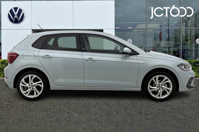 VOLKSWAGEN Polo Photo 4