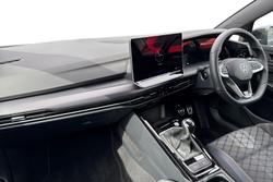 Volkswagen Golf Photo 2