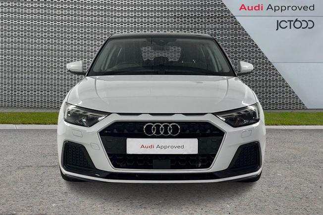 AUDI A1 Photo 8