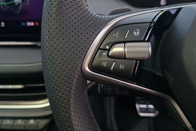 ŠKODA Enyaq Photo 16