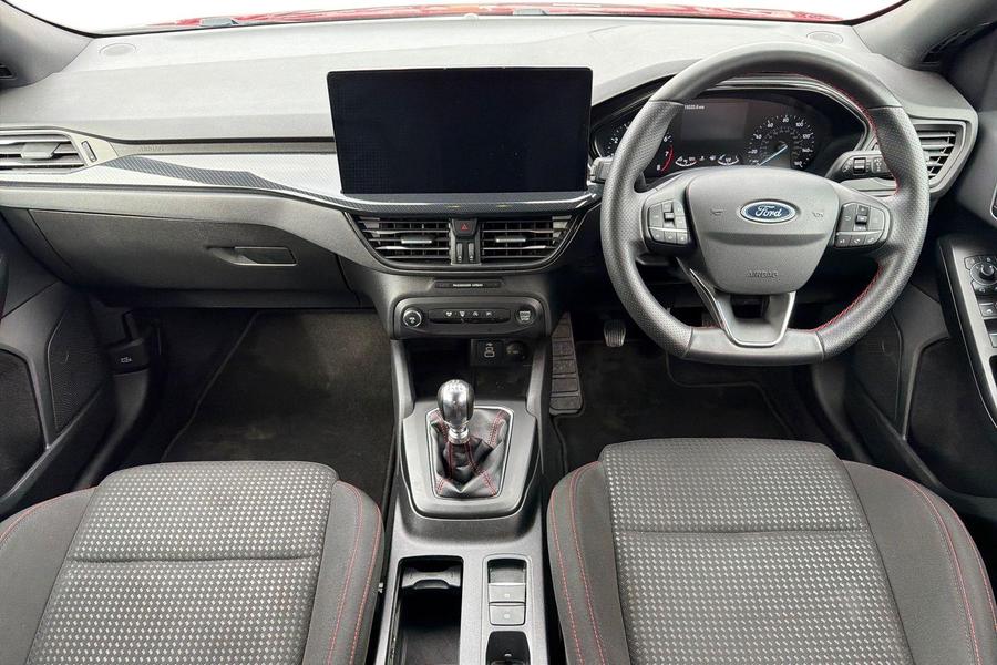Ford FOCUS Photo autoimg-c51b2812f354c2993918760d4270e250201e10b6.jpg