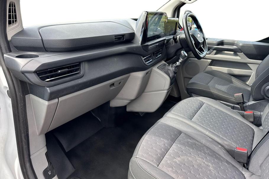 Used Ford TRANSIT CUSTOM FY25RXP 3