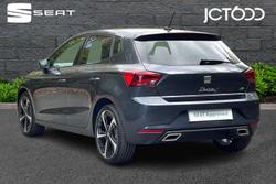 SEAT Ibiza Photo 3