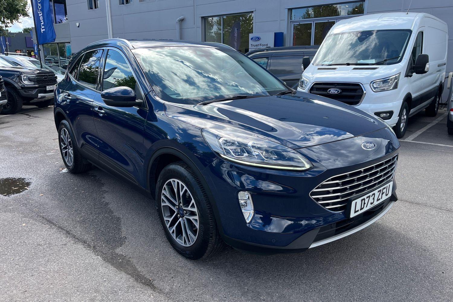 Ford KUGA Photo 37