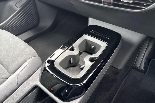 VOLKSWAGEN Id.5 Photo 25