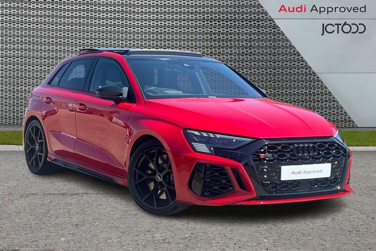 Used 2023 AUDI RS3 2.5 TFSI Vorsprung Sportback 5dr Petrol S Tronic quattro Euro 6 (s/s) (400 ps) Red at JCT600