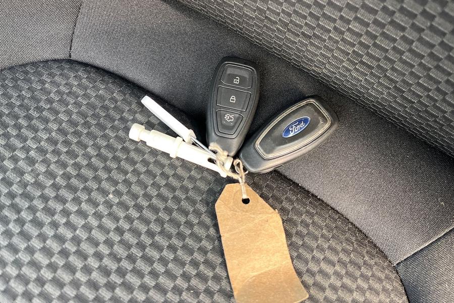 Ford Puma Photo autoimg-c5345e0cdf1b1d0e363ca6d3839f7f9e98e2edaf.jpg