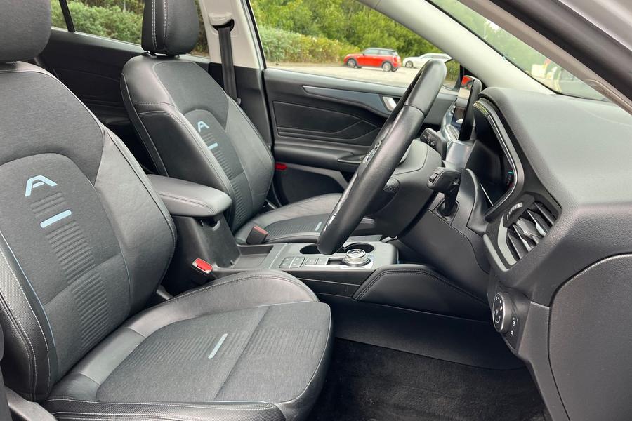 Ford Focus Photo autoimg-c5390711e14ea59141c6033414b07facff915d7a.jpg