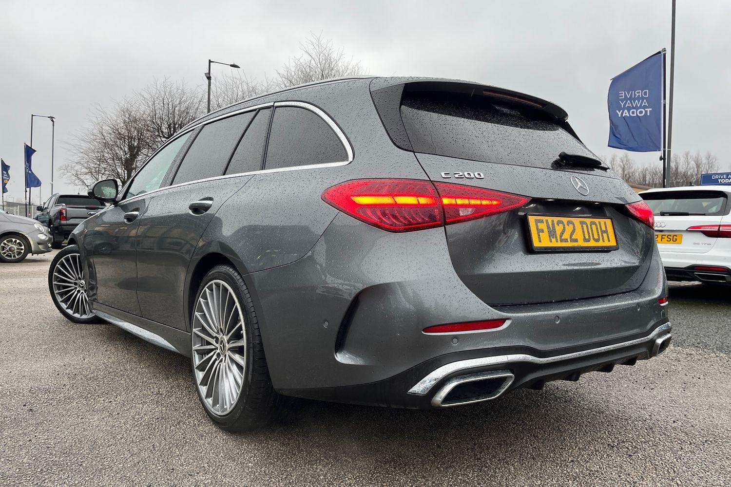 Mercedes-Benz C CLASS Photo 37