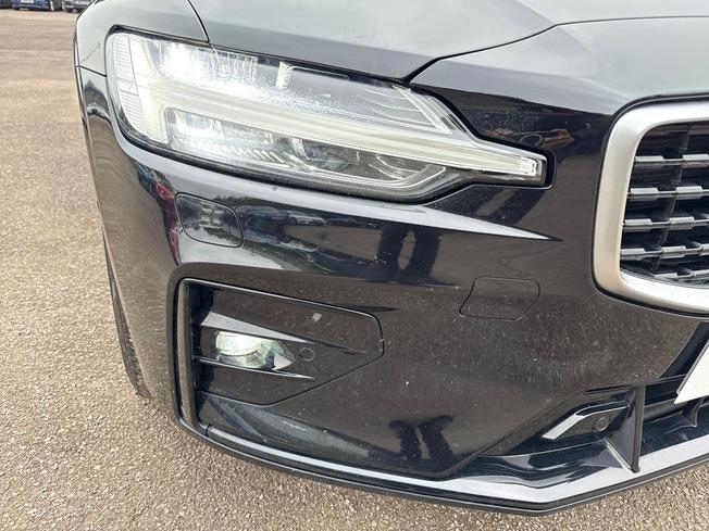 Volvo V60 Photo 35
