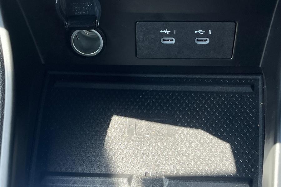 Renault SYMBIOZ Photo autoimg-c54530b5f16f524368d005922942fe4ee1967f80.jpg