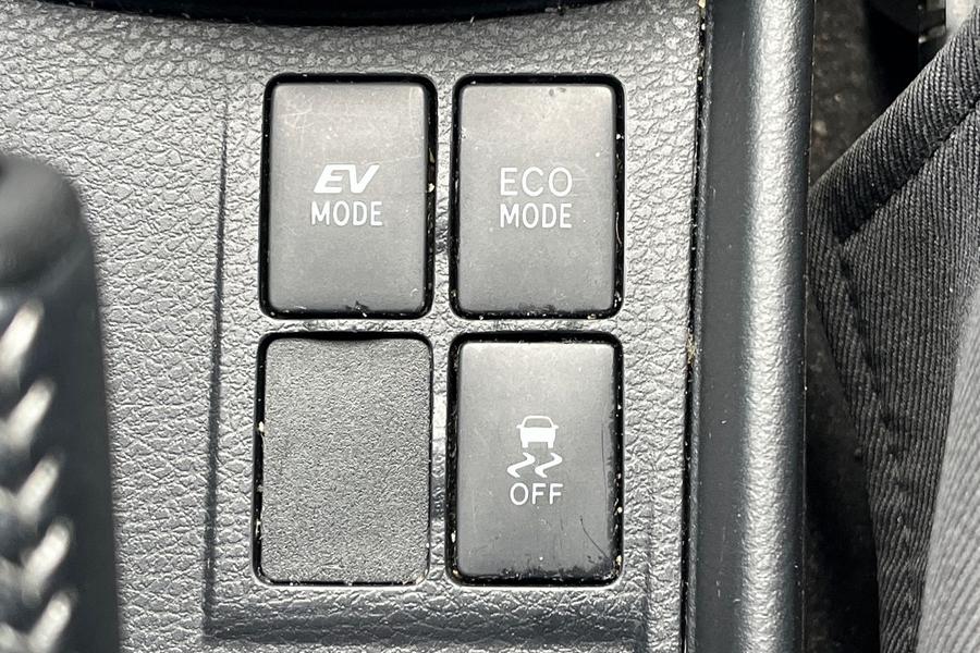 Toyota Yaris Photo autoimg-c547c9858236237d14775b800510b2a32815e140.jpg