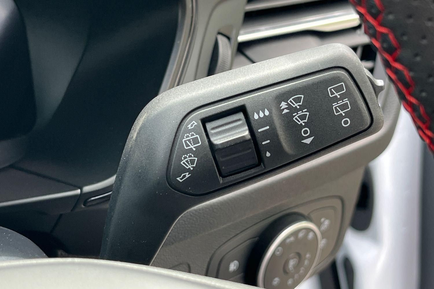 Ford FOCUS Photo 14