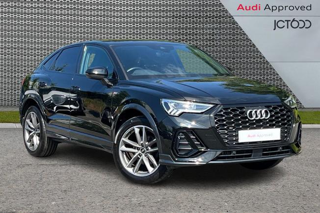 AUDI Q3 Photo 1