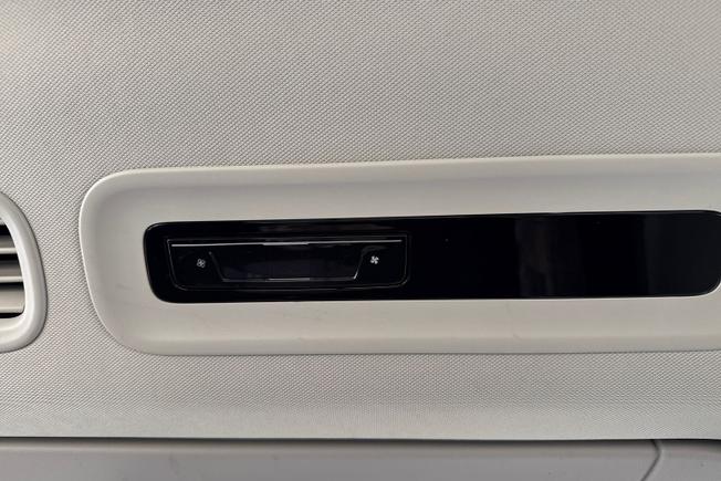 VOLKSWAGEN Id. Buzz Photo 47