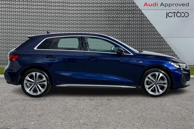 AUDI A3 Photo 4