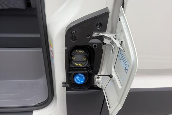 VOLKSWAGEN Crafter Photo 25