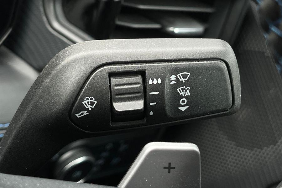 Ford Mustang Photo autoimg-c563f40016e13aff73b65b45d3ce63d2f5d1f91d.jpg