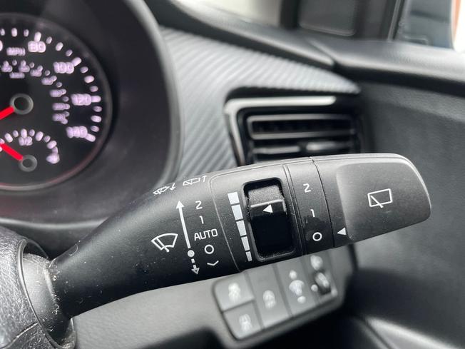 KIA Stonic Photo 31