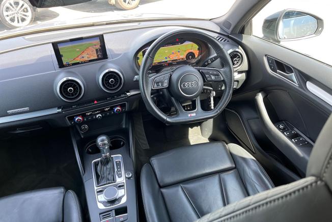 AUDI S3 Photo 53