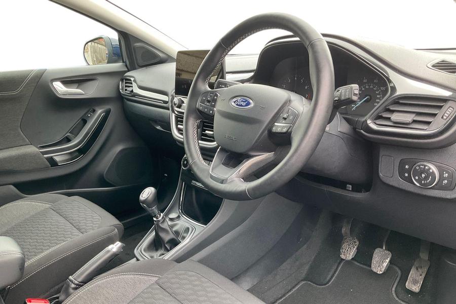 Ford PUMA Photo autoimg-c569c6f3f26eafa99382e0fb33a819fd95bb65aa.jpg