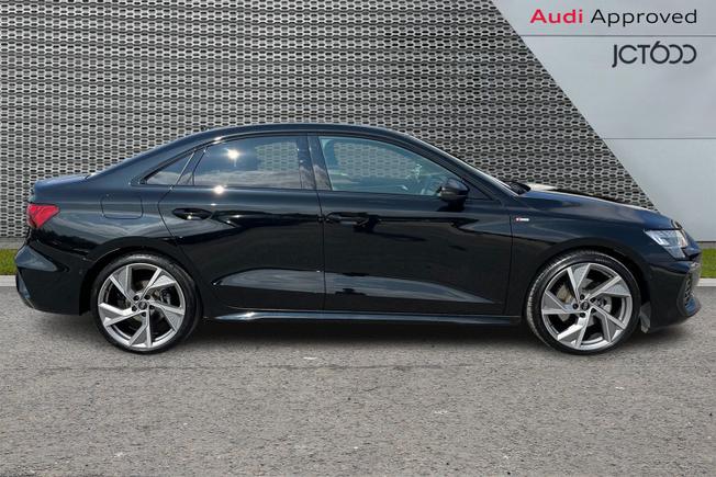 AUDI A3 Photo 4