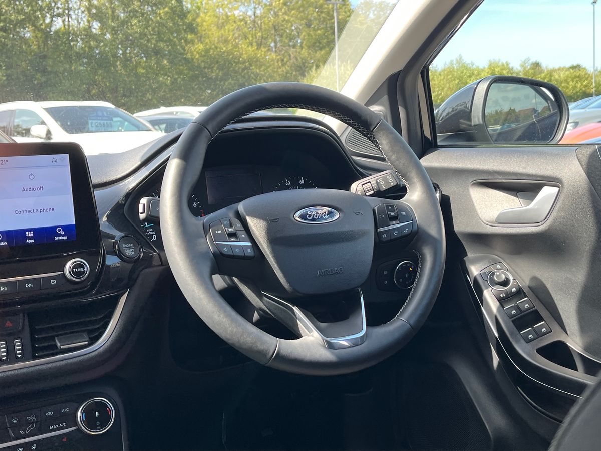 Ford Puma Photo 14