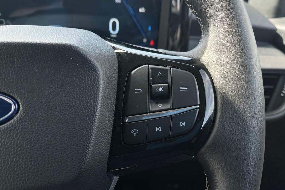 Used Ford E-Transit Courier IMZ2115 32