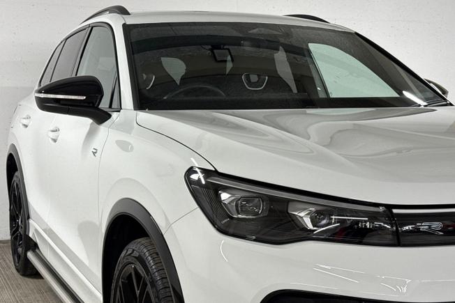 VOLKSWAGEN Tiguan Photo 38
