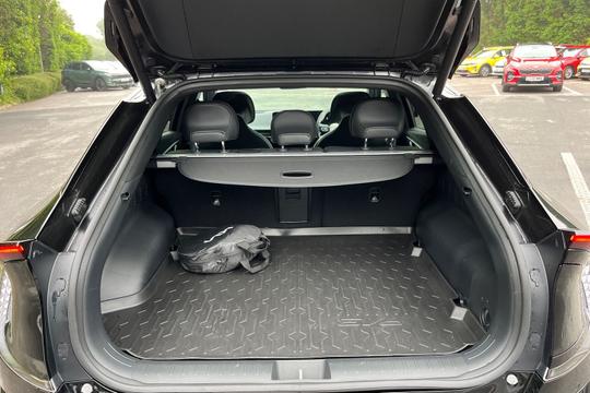 Kia EV6 Photo autoimg-c57b20b41a014e16e0c72d4ab2d5d227b0eb7bce.jpg