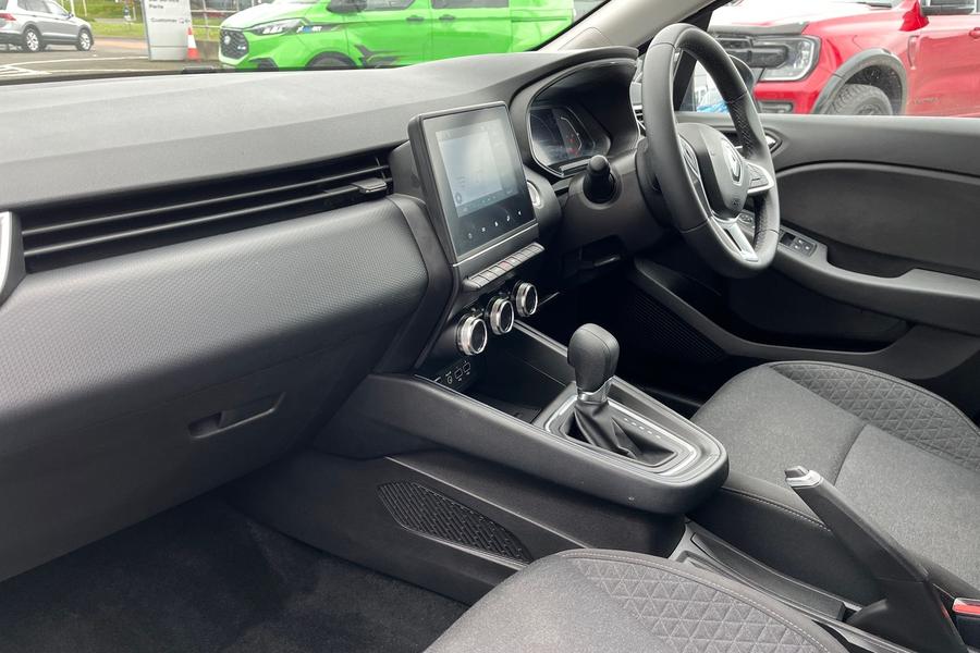 Renault CLIO Photo autoimg-c57bc1439538e1ecf0e574545e194fdac3db0a59.jpg