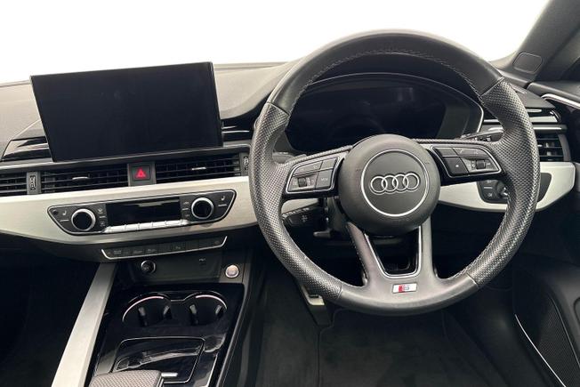 AUDI A5 Photo 11