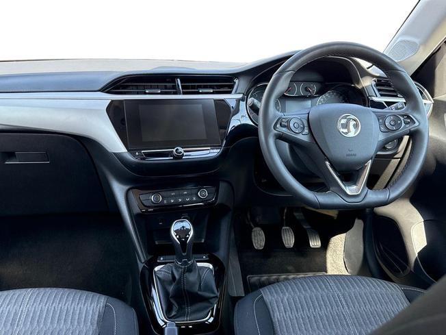 VAUXHALL Corsa Photo 11
