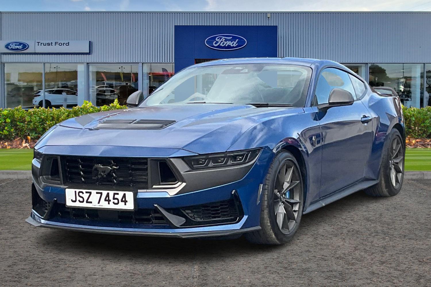 Ford MUSTANG Photo 4